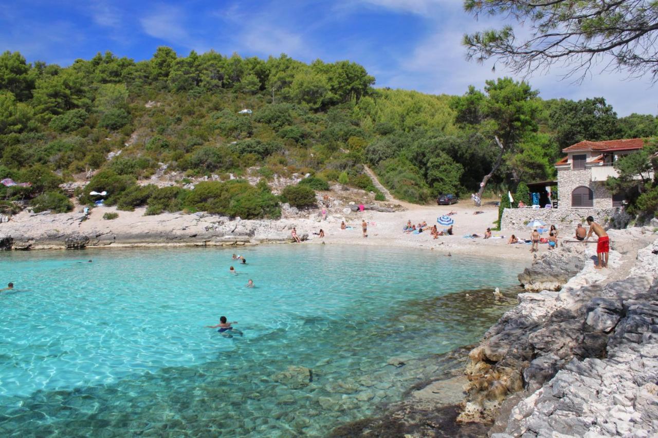 Family Friendly Apartments With A Swimming Pool Zavalatica, Korcula - 183 Экстерьер фото